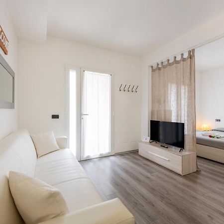 Bnbutler - Archimede 53 - Bright Studio Milano Dış mekan fotoğraf